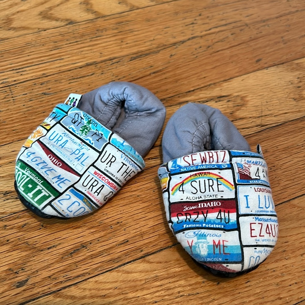 PLKC Baby Moccasins cute license plates- Infant 6-12 months